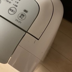 除湿器 シャープ CV-J71の画像