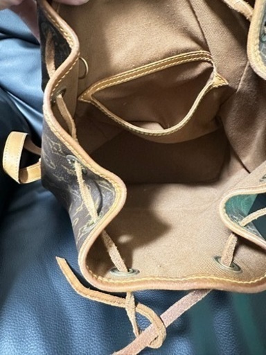 【値下げしました】VUITTON リュック