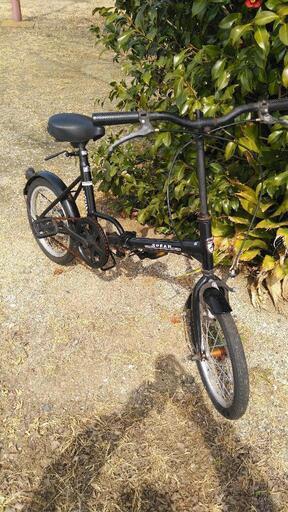 折り畳み自転車　黒