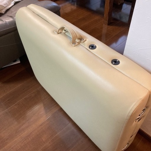 施術用　低反発木製折り畳みベッド【商談中です⭐️】