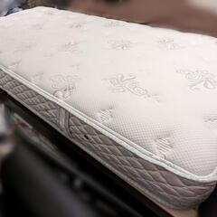 日本ベッドのシングルマットレス【ほぼ新品・傷や汚れなし】