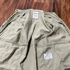 140 H&M ミニタリーアウターの画像