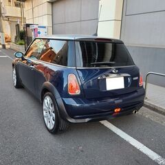 BMWミニ　チェックメイト　特別仕様車　H18　車検5/11　走行73000ｋ　専用ブルーハーフレザーシート＆専用ハンドル　専用17AW　キセノン＆フォグ　ETC　禁煙車の画像