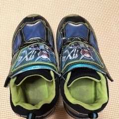 【やや美品】*.+ﾟ18㎝/仮面ライダースニーカー*.+運動靴★オシャレ靴★キッズ★シューズの画像