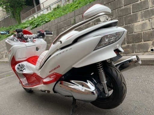 HONDA フォルツァ　MF10 カスタム多数　1.5万キロ　ビッグスクーター　通勤　通学