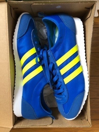 adidas シューズ
