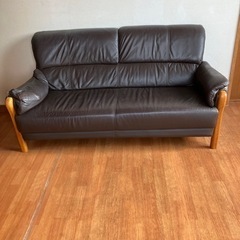 座りごこちはいいですの画像
