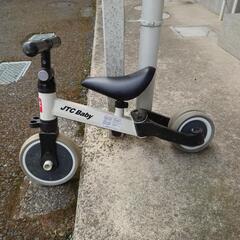 三輪車アンド二輪車、変形バイク