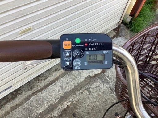 42パナソニック新機種電動アシスト自転車viviDX26インチ　ピンクボディー