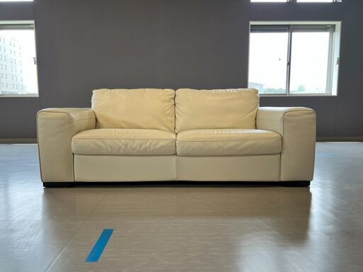 三人がけソファー