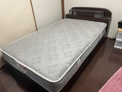 ◆引取日時限定価格!◆ 20,000→10,000／セミダブルベッド／フレーム&マットレス