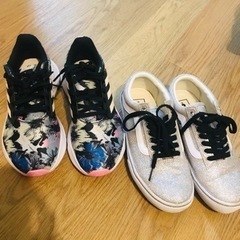 adidas、バンズスニーカー