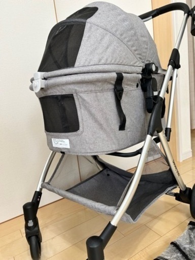 【お受け渡し決定】ペット用カート　バギー　BEBEROAD PETS シルバープラス