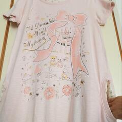 テディベアの絵柄付きかわいいワンピースの画像