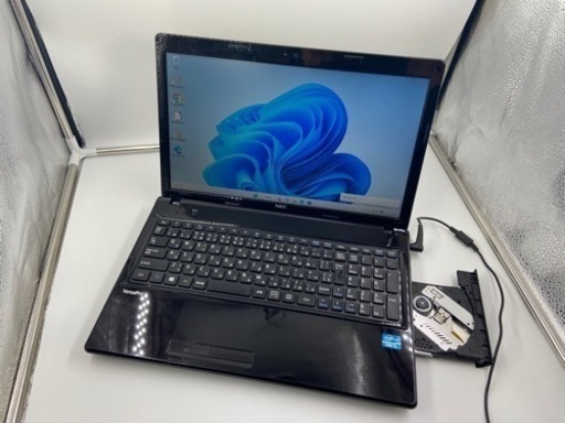 初心者オススメ☆SSDで動作快適❗️メモリー8GB❗️すぐ使える✨