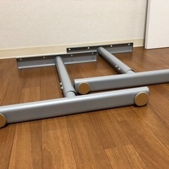 PCデスク ニトリ高さ調節デスク(プレフェ 140)天板、T型脚セットの画像