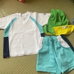 ナーセリー鏡戸保育園　体操服とカラー帽子