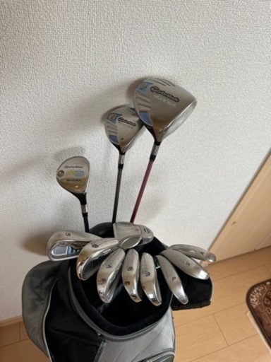 飛びます！　レディースゴルフ　フルセット　　(テーラーメイド)