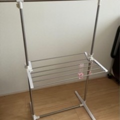 室内物干しの画像