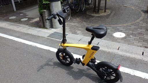 【中古】電動アシスト付き自転車　Lacine　イエローカラー　ほぼ未使用　14インチ