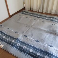 【新品】低反発 ラグ185×185cm