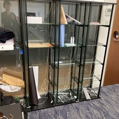☆無料☆ガラス製の5段棚2つセット（本棚orショーケース等）の画像