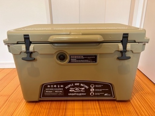 ノーザン　クーラーボックス　クーラーボックス 大容量 大型 42.5L/45QT