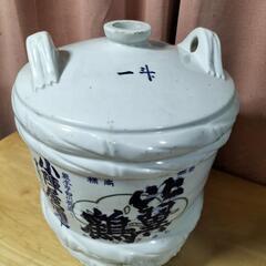 陶器の酒樽　一斗樽　アンティーク　値下げしましたの画像