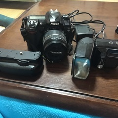 ニコン D200のセットです