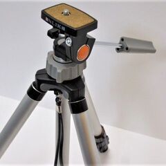 SLIK500G　軽量アルミ三脚　4段　高さ115cm　最小36...