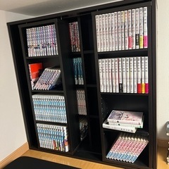 【本棚】無料で引き取ってください。
