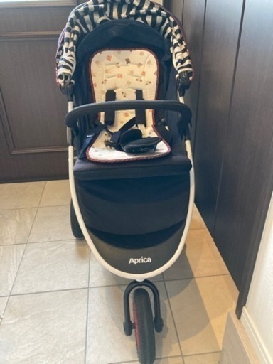 ファミリア　アップリカ　スムーヴ　ベビーカー　レインカバー付き