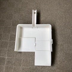 ☆無料でどうぞ！　外掃除用箒とちりとりのセット　側溝の掃除も可　フック付き☆の画像