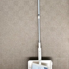 ☆無料でどうぞ！　外掃除用箒とちりとりのセット　側溝の掃除も可　...