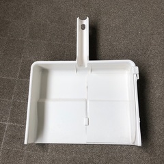 ☆無料でどうぞ！　外掃除用箒とちりとりのセット　側溝の掃除も可　フック付き☆の画像