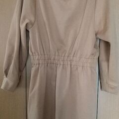 婦人服　レディース　チュニック　ワンピース　ベージュ