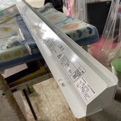 天井直付型・壁直付型・据置取付型　白熱灯　アーキテクチャルライト　建築化照明用　HomeArchi（ホームアーキ）　キセノン電球5形×16灯  の画像