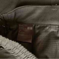 【今週2,500円➡︎最終お値下げ2,000円】【新品】【UNIQLO】『これから大活躍薄手のメンズパンツXL』の画像