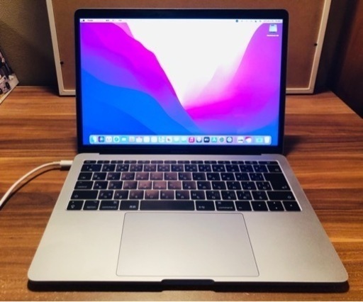 【5月半ばまで】MacBookPro(13-inch,2017,Two thunderbolt 3ports)