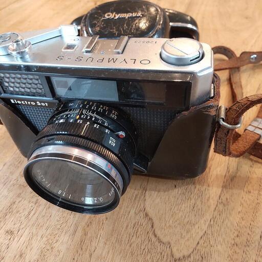 OLYMPUS オリンパス カメラ レトロ