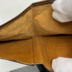 折り財布 未使用の画像