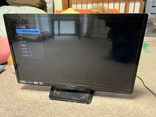 液晶テレビ　28型　2014年製