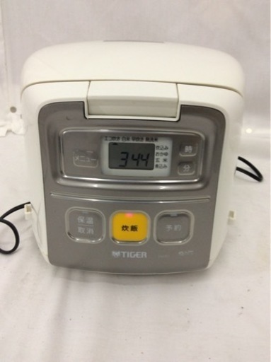【値下げしました】炊飯器 タイガーマイコン炊飯ジャー 3合 一人暮らし JAI-R551 2018年製