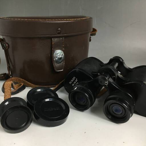 ut3/3 【レトロ】Nikon 8X30 8.5° ニコン 双眼鏡 ヴィンテージ　ケース/ストラップ付き　※現状品