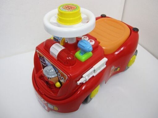 【値下げ】アンパンマン じゃかじゃか消防車 サウンドカー 幼児用