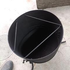 焚き火　バーベキューコンロの画像