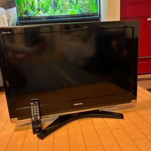 東芝　Regza テレビ　32形