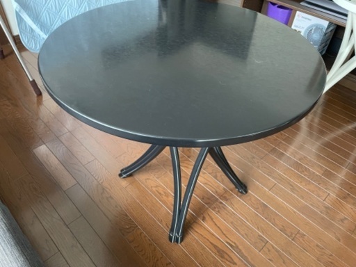 ラウンドテーブル黒