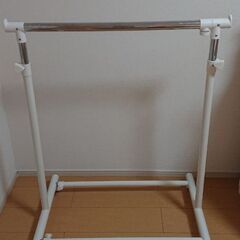 【お取引完了】ハンガーラック　rack 横幅・高さ調節可能　