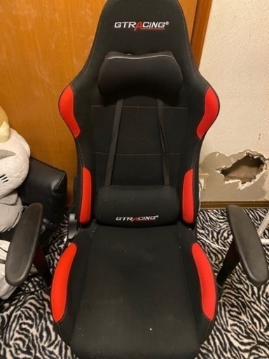 ゲーミングチェア、デスク、モニターセット